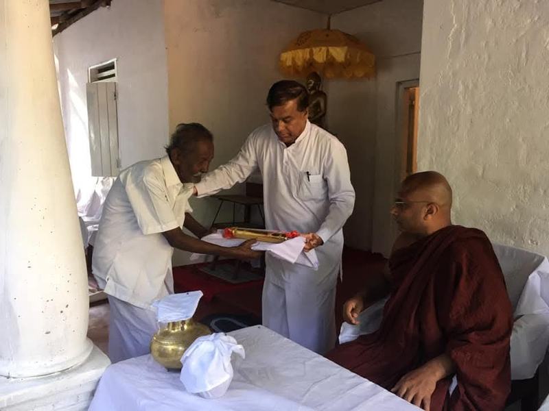 An offering ceremony with the Venerable Thero